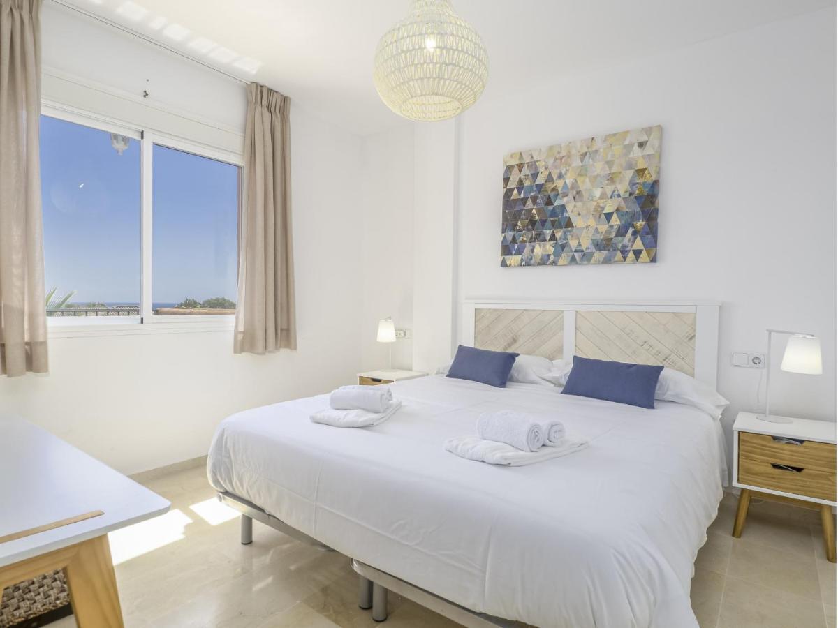 2308- 2Bedrooms Apt With Stunning Sea View-Terrace Manilva Kültér fotó