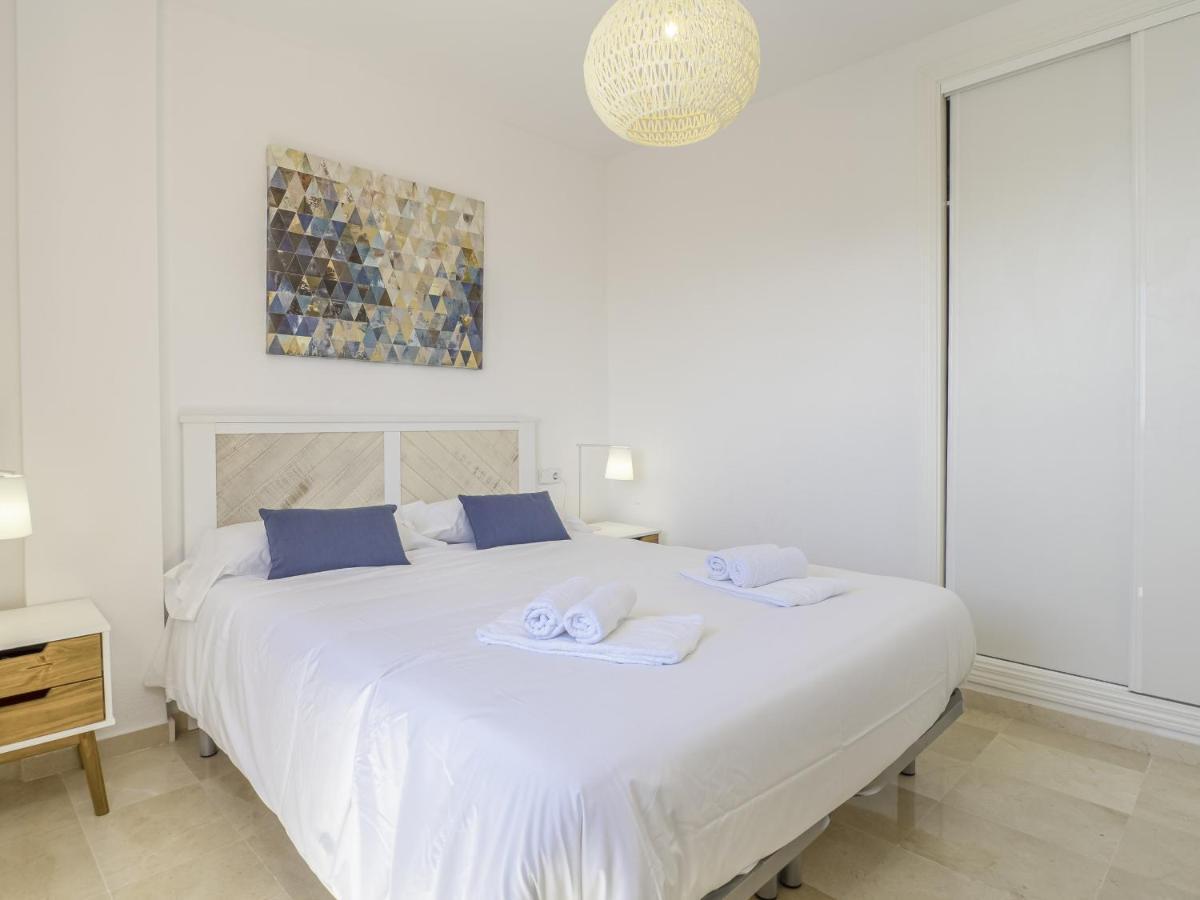 2308- 2Bedrooms Apt With Stunning Sea View-Terrace Manilva Kültér fotó